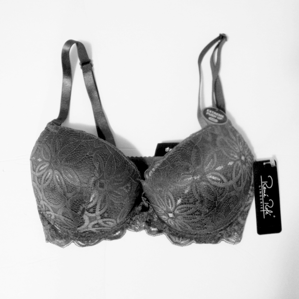 NWT 34C Extreme push-up bra.
